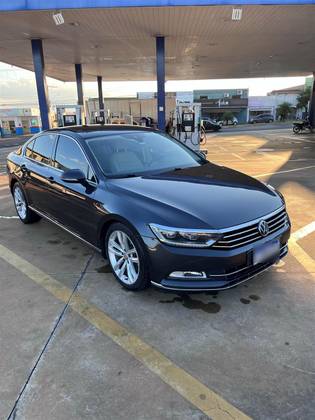 VOLKSWAGEN PASSAT 2.0 16V TSI BLUEMOTION GASOLINA HIGHLINE 4P DSG